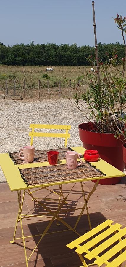 Les Bonbonnettes Bed & Breakfast Le Cailar Exterior foto